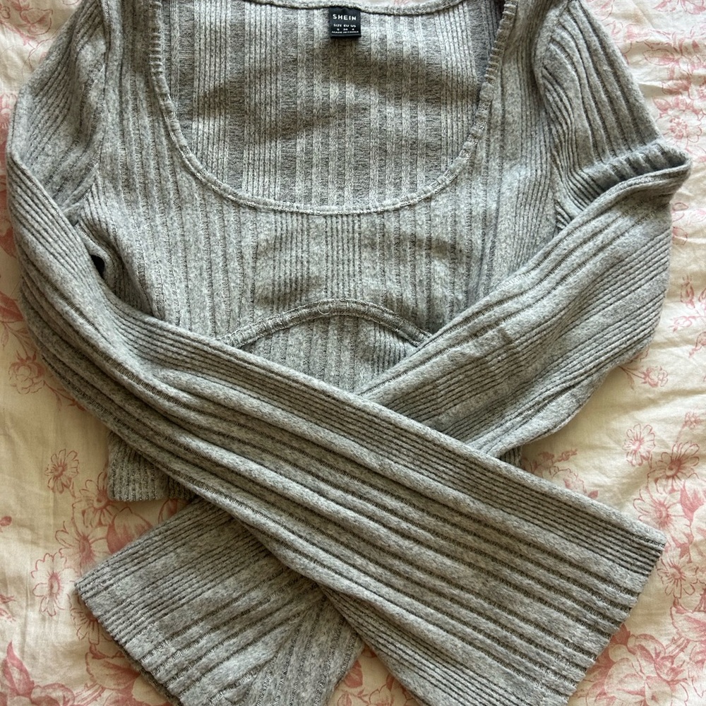 SHEIN Light Gray Ribbed Scoop Neck Sweater